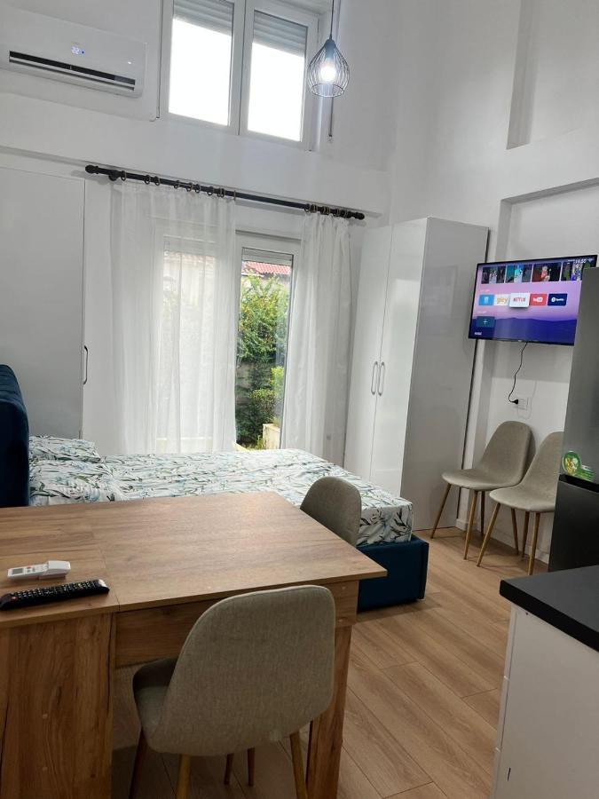 Atrium Apartment Tiran Dış mekan fotoğraf